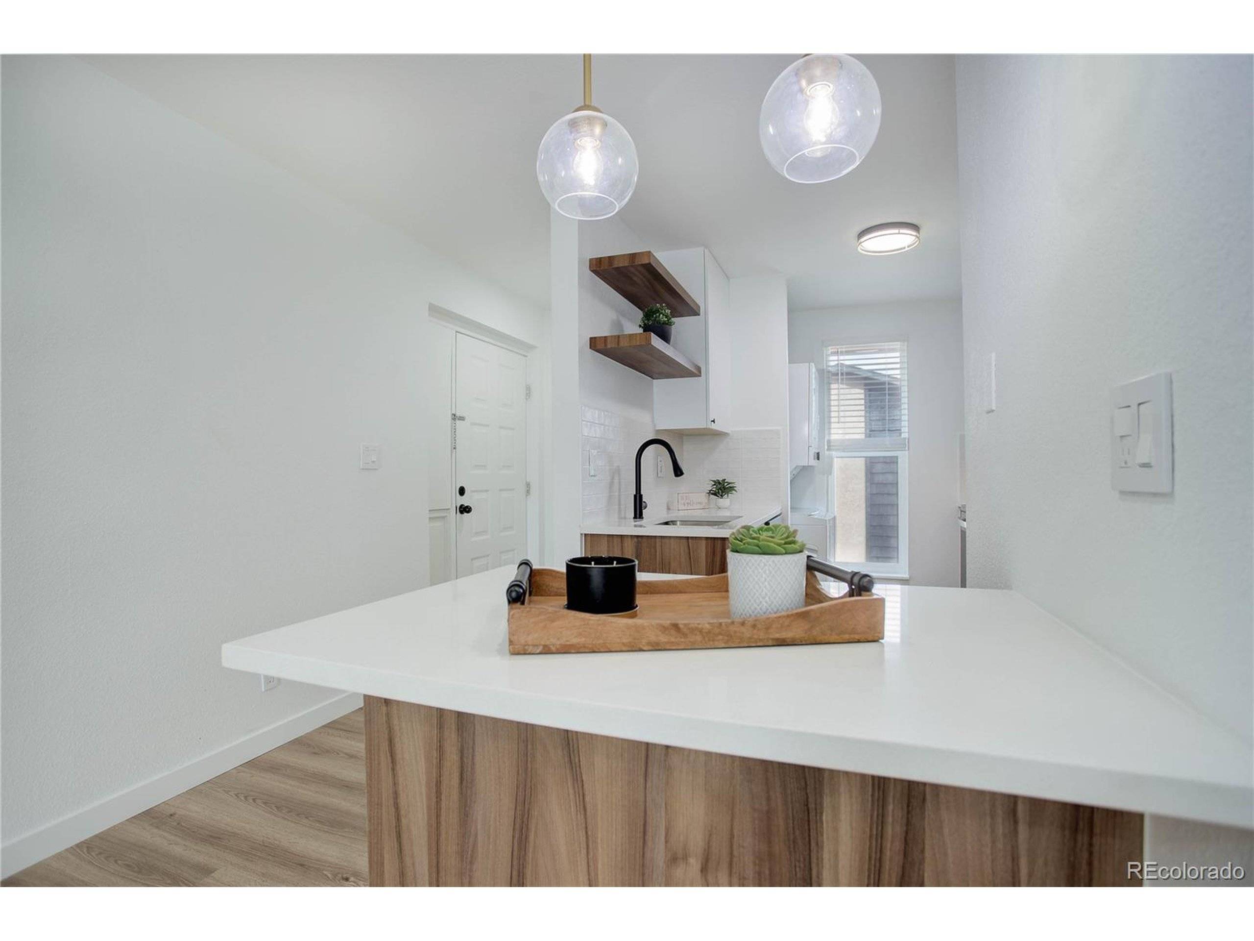 Denver, CO 80247,865 S Quebec St #301B