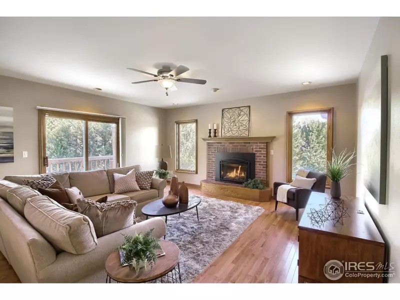 4149 Greens Pl, Longmont, CO 80503