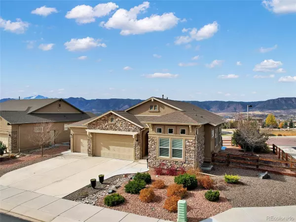 15998 Midland Valley Way, Monument, CO 80132