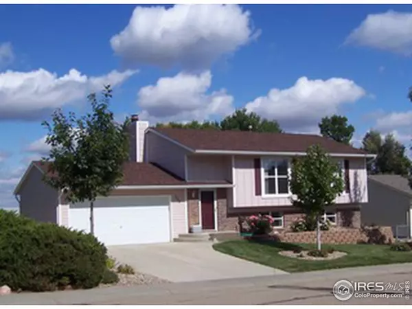 103 Beacon Hill Dr, Lafayette, CO 80026