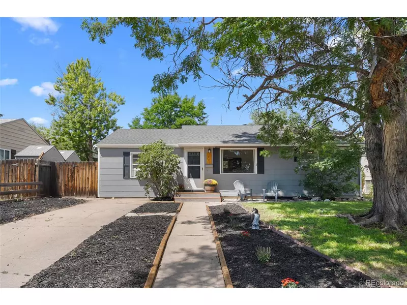 2661 S Hooker St, Denver, CO 80219