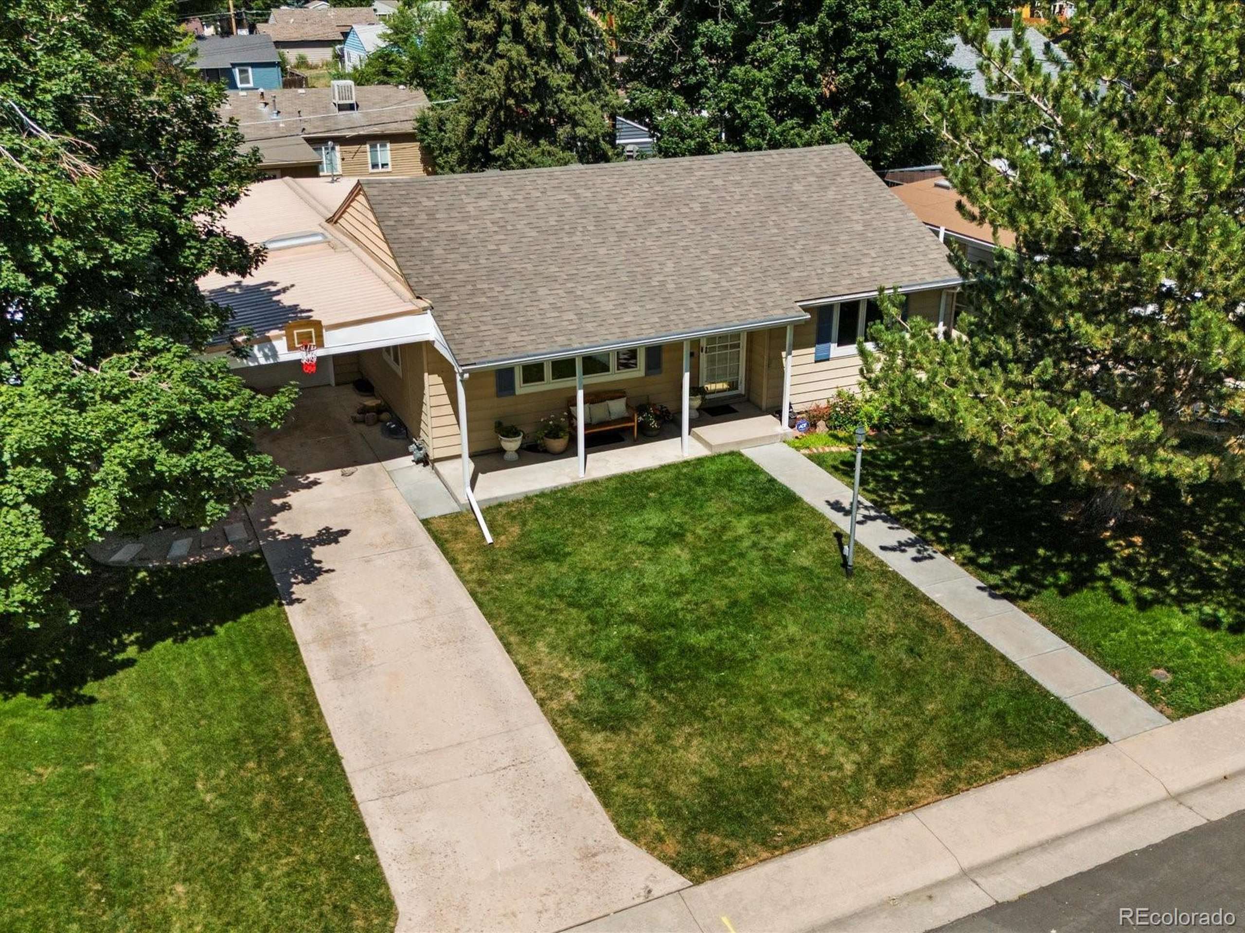 Denver, CO 80222,1827 S Fairfax St