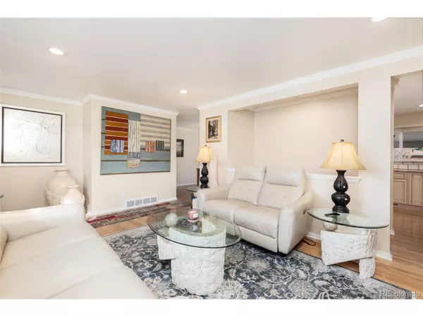 Centennial, CO 80121,6582 S Sherman St