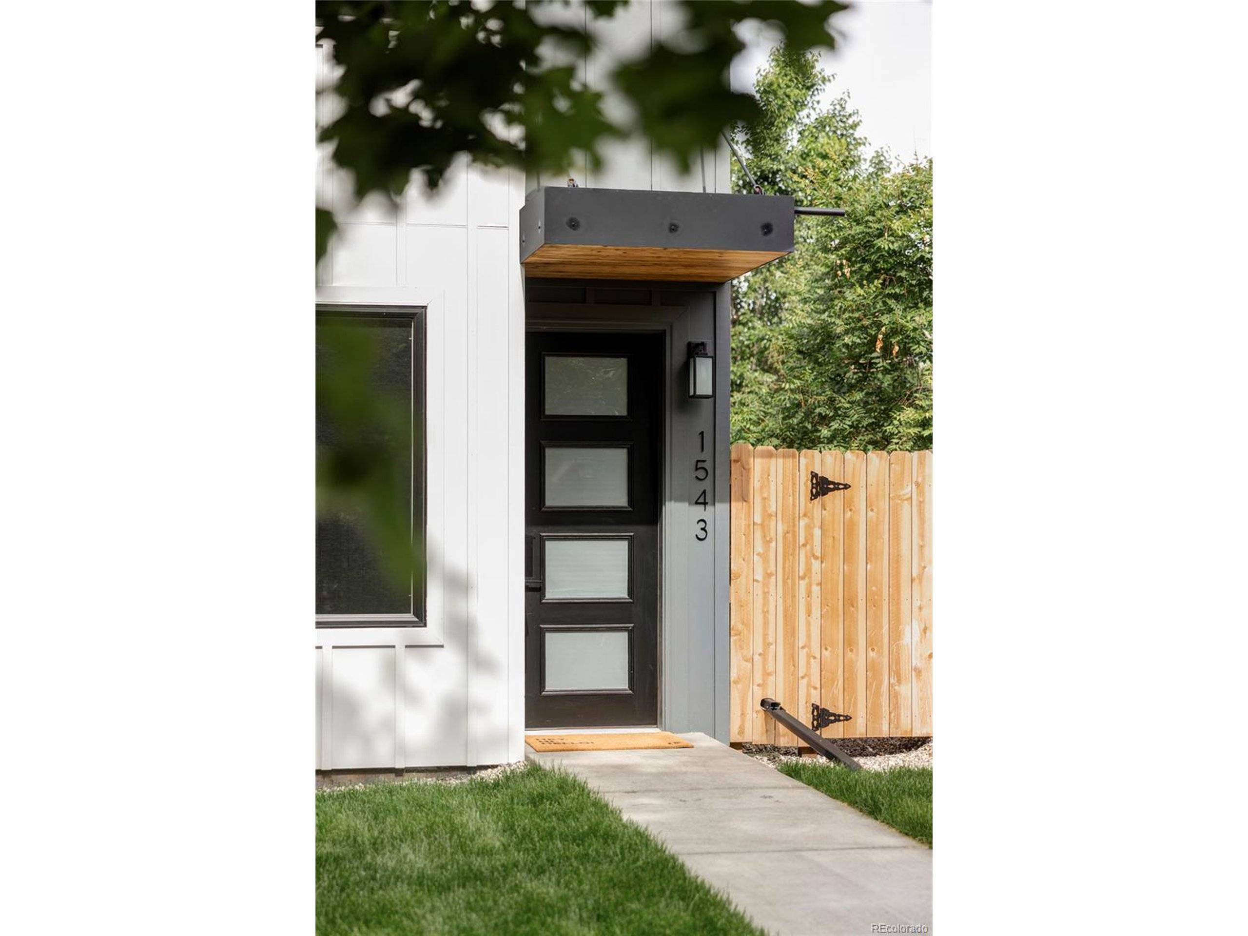 1543 Glencoe St, Denver, CO 80220