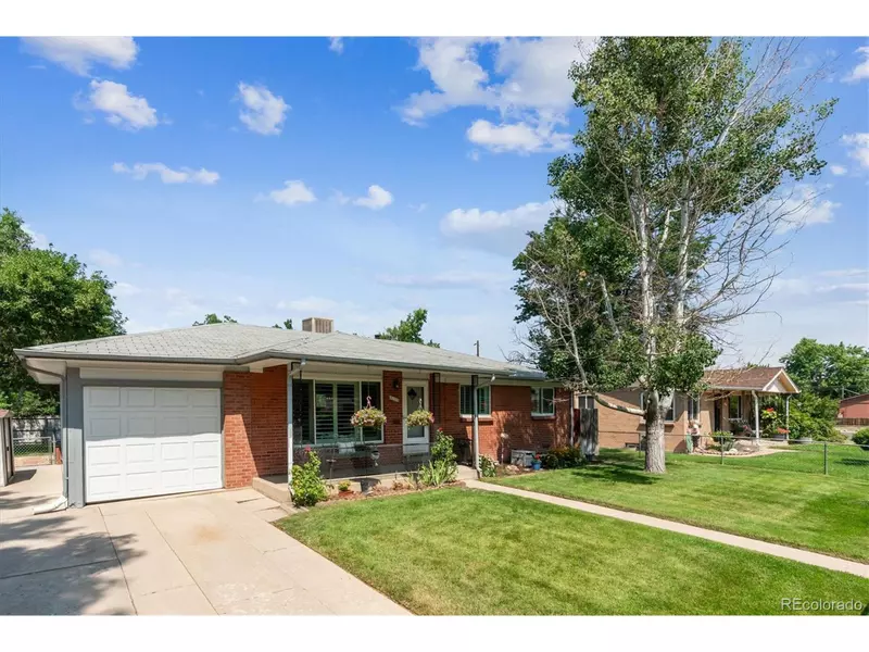 4105 S Inca St, Englewood, CO 80110