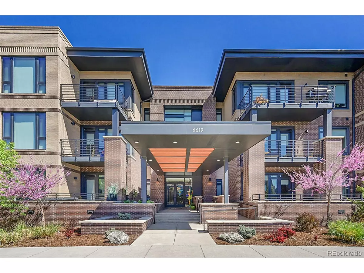 Denver, CO 80230,6619 E Lowry Blvd #112