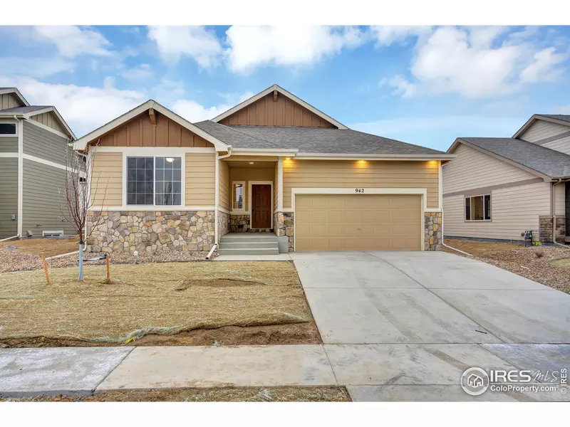 8731 13th St, Greeley, CO 80634