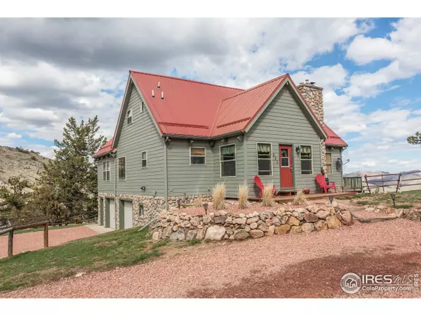 385 Montcalm Dr, Livermore, CO 80536