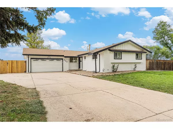 Aurora, CO 80011,299 Salem Ct