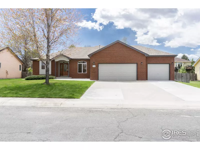 1106 N 4th St, Johnstown, CO 80534