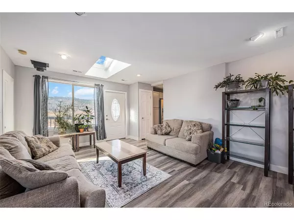 208 Wark Ave,  Berthoud,  CO 80513