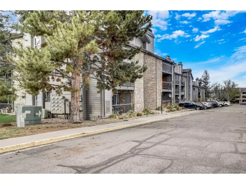 2575 S Syracuse Way #D107, Denver, CO 80231