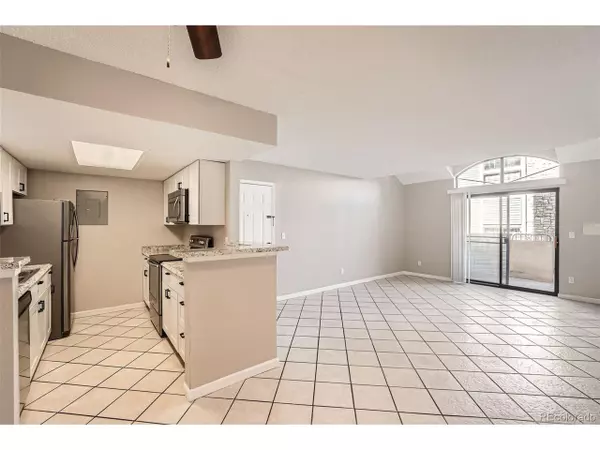 Aurora, CO 80017,931 S Zeno Way #107