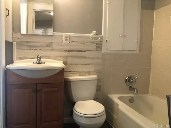 Denver, CO 80209,427 S Lincoln St