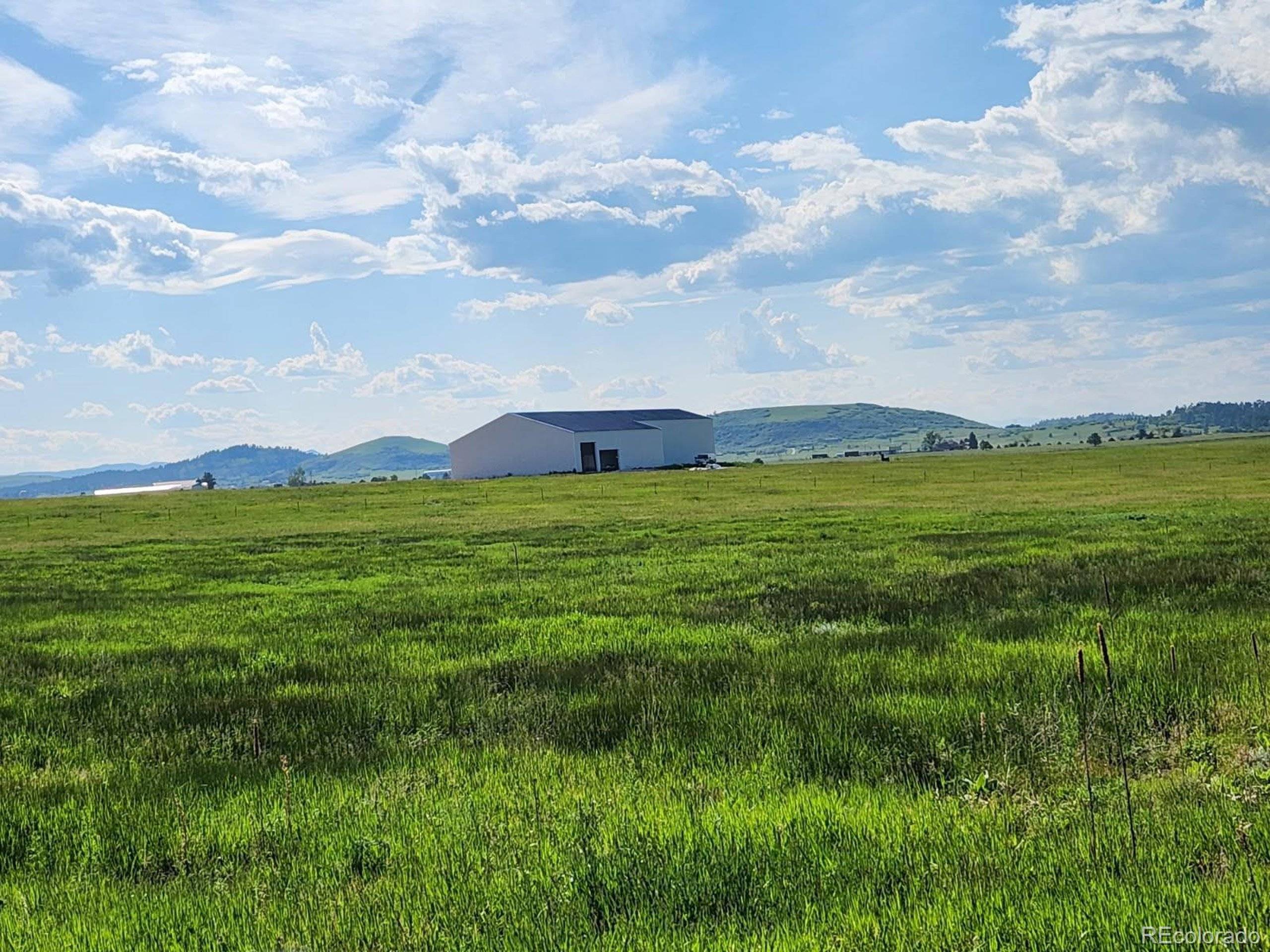 Larkspur, CO 80118,Address not disclosed