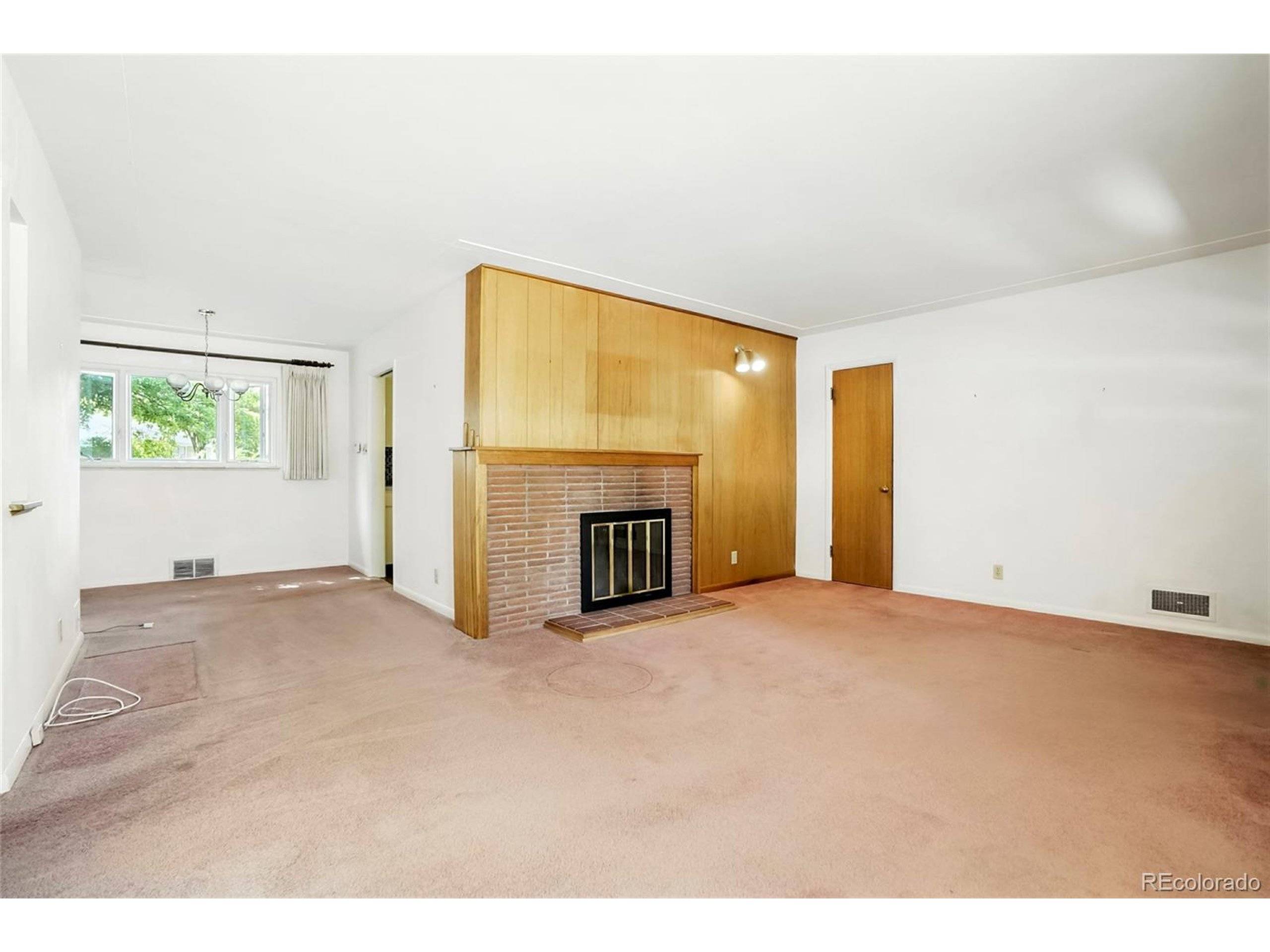 Golden, CO 80401,409 Lookout View Dr
