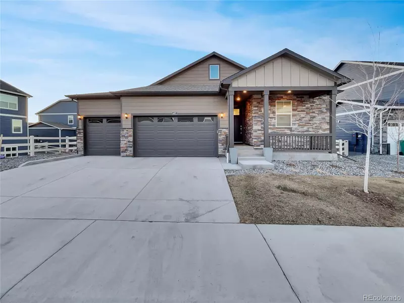 4877 Cattle Cross Rd, Castle Rock, CO 80104