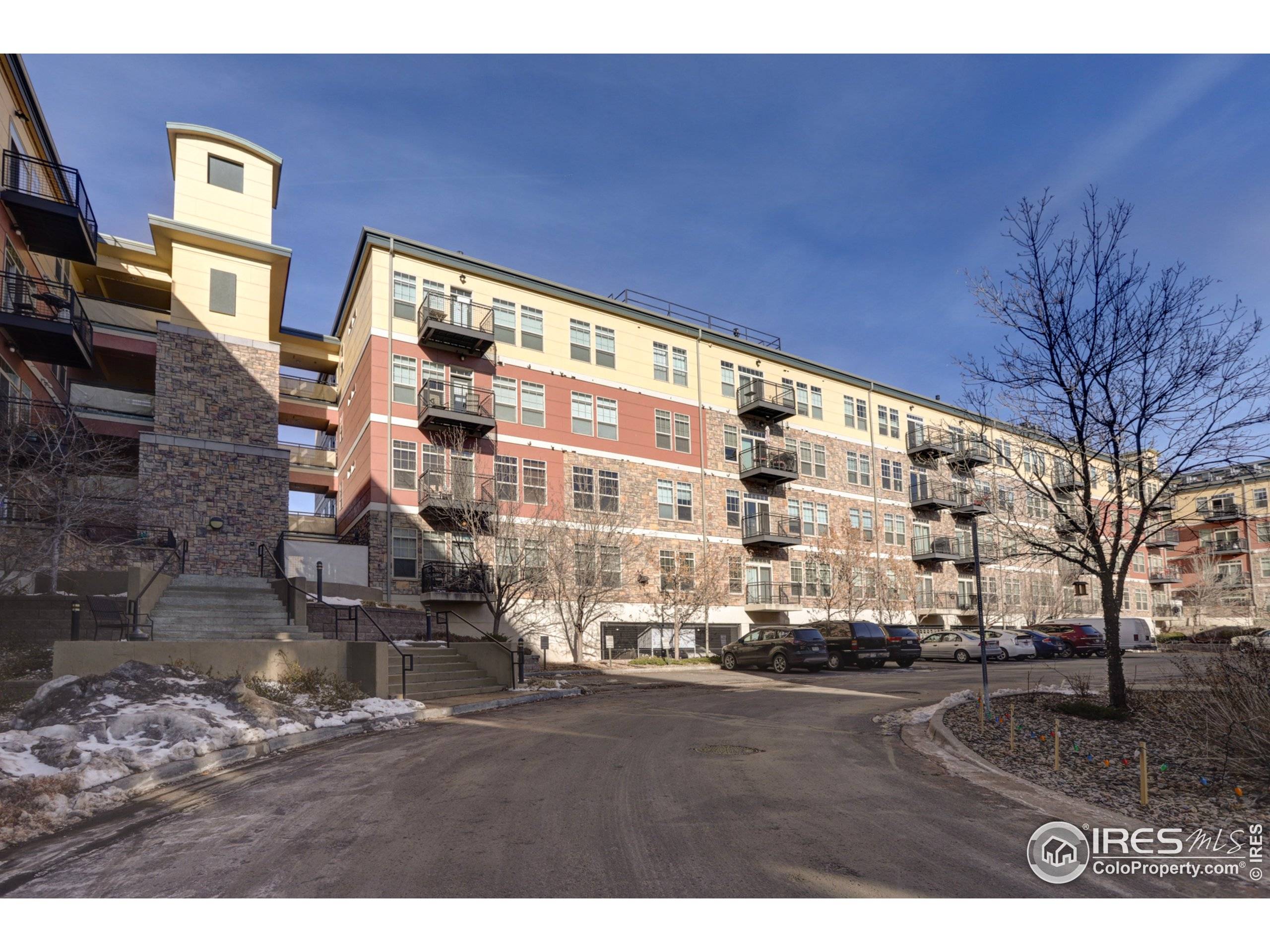 13456 Via Varra #116, Broomfield, CO 80020