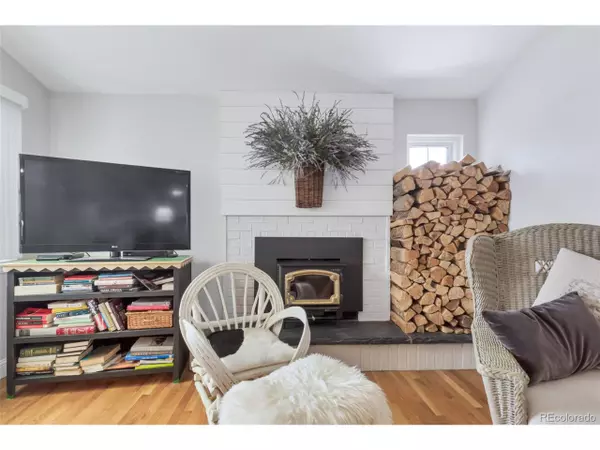 Aurora, CO 80014,13701 E Marina Dr #B