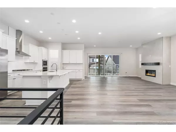 Aurora, CO 80016,7051 S White Crow Way