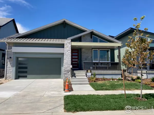 5826 Four Leaf Dr, Longmont, CO 80503