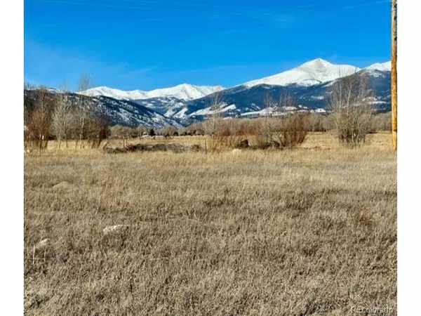 810 Hoover Cir, Poncha Springs, CO 81242