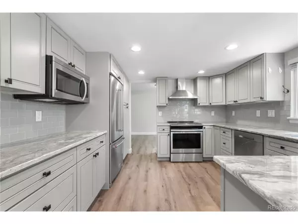 Englewood, CO 80111,10724 E Maplewood Pl