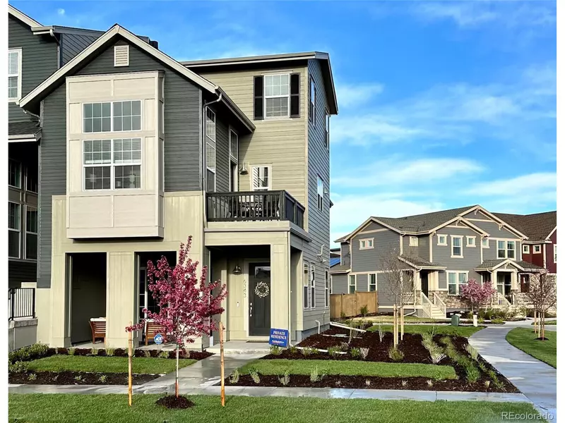 6343 Elmira St, Denver, CO 80238