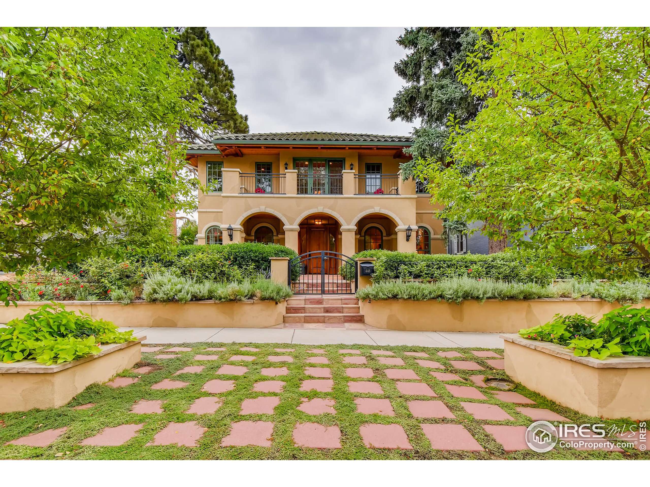 446 Cook St, Denver, CO 80206
