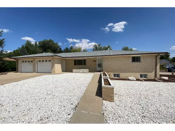 38 Ash Ct, Longmont, CO 80503