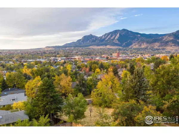 1805 Bluff St, Boulder, CO 80304