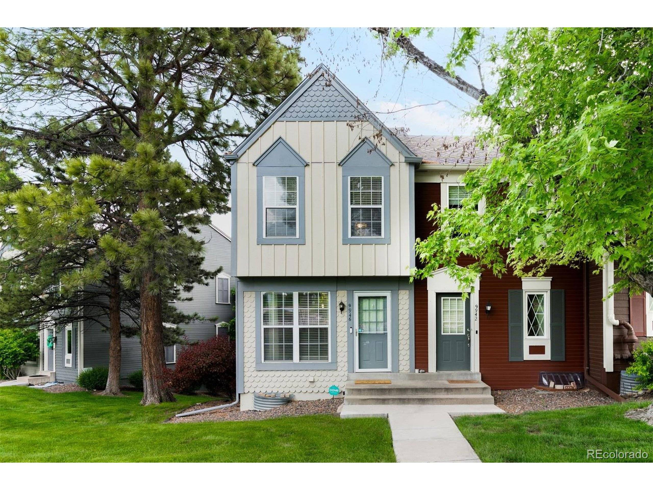 9946 W Cornell Pl, Lakewood, CO 80227