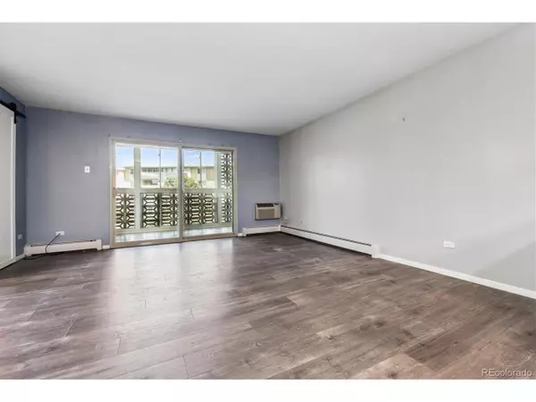 Denver, CO 80247,595 S Alton Way #7B