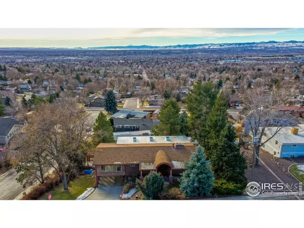 6865 Dover St, Arvada, CO 80004