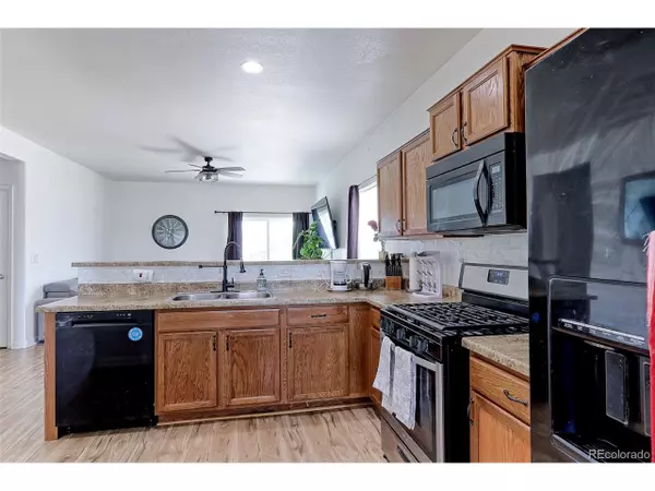 Dacono, CO 80514,5681 Legacy Pkwy