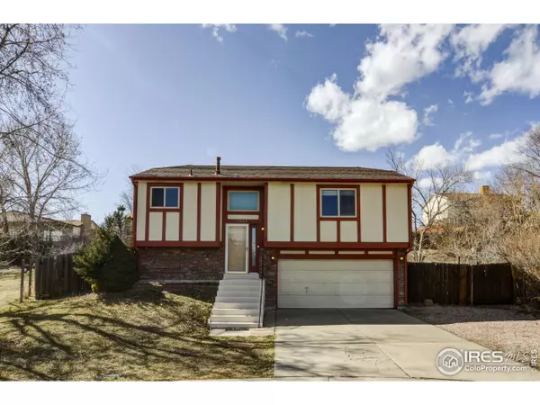 9669 Orangewood Dr, Thornton, CO 80260