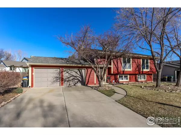 2126 Logan Ln, Longmont, CO 80501