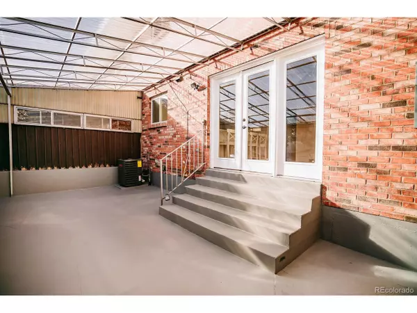 Denver, CO 80237,9133 E Mansfield Ave