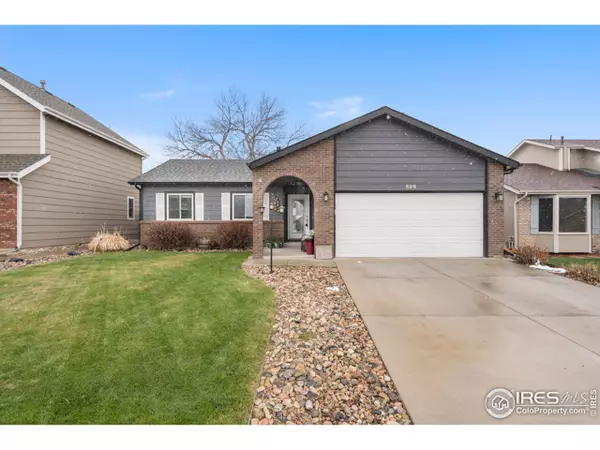 809 Essex Dr, Loveland, CO 80538