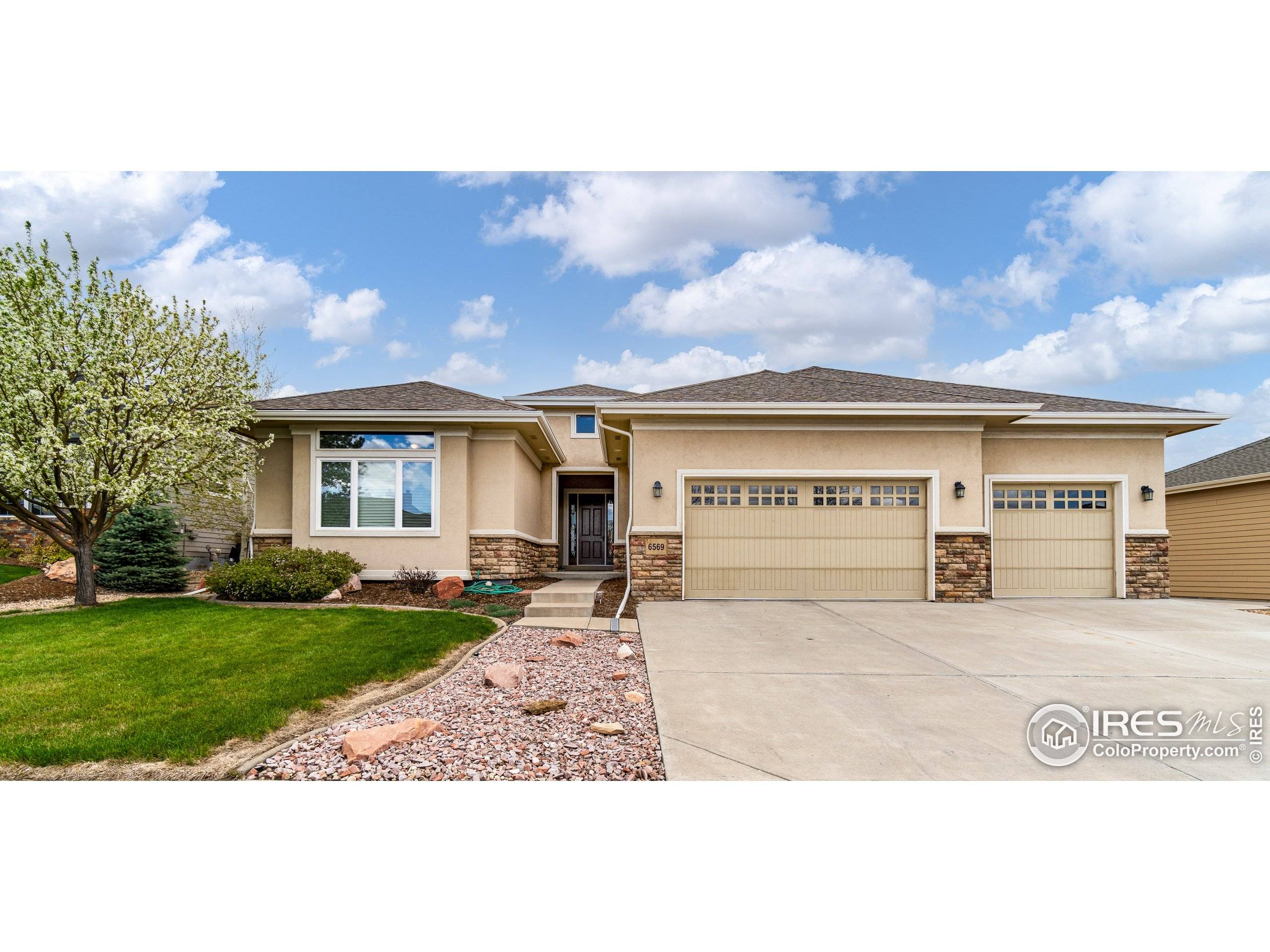 6569 Pumpkin Ridge Dr, Windsor, CO 80550