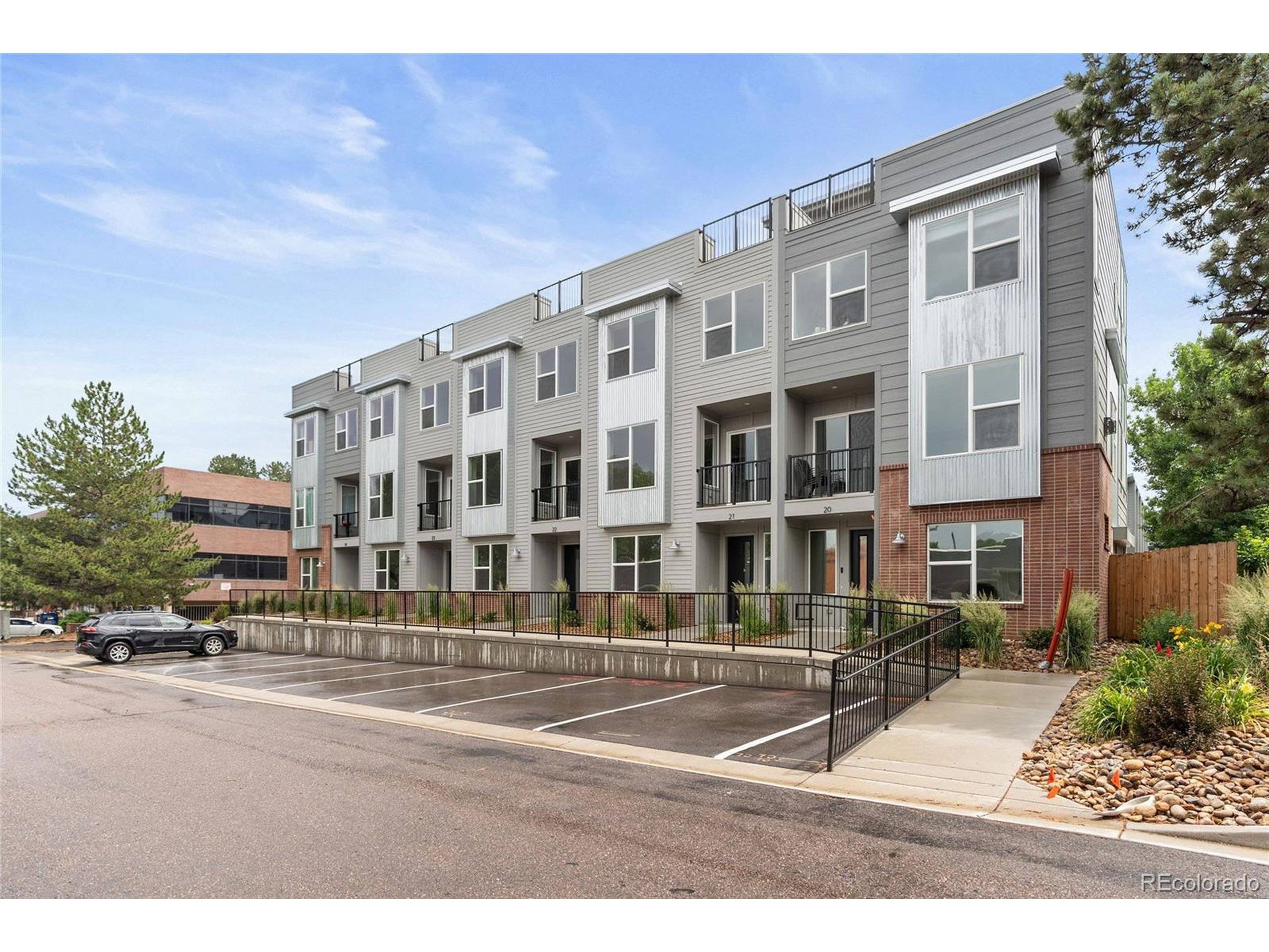 8711 E Hampden Ave #21, Denver, CO 80231
