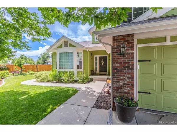 Lafayette, CO 80026,392 Driftwood Cir