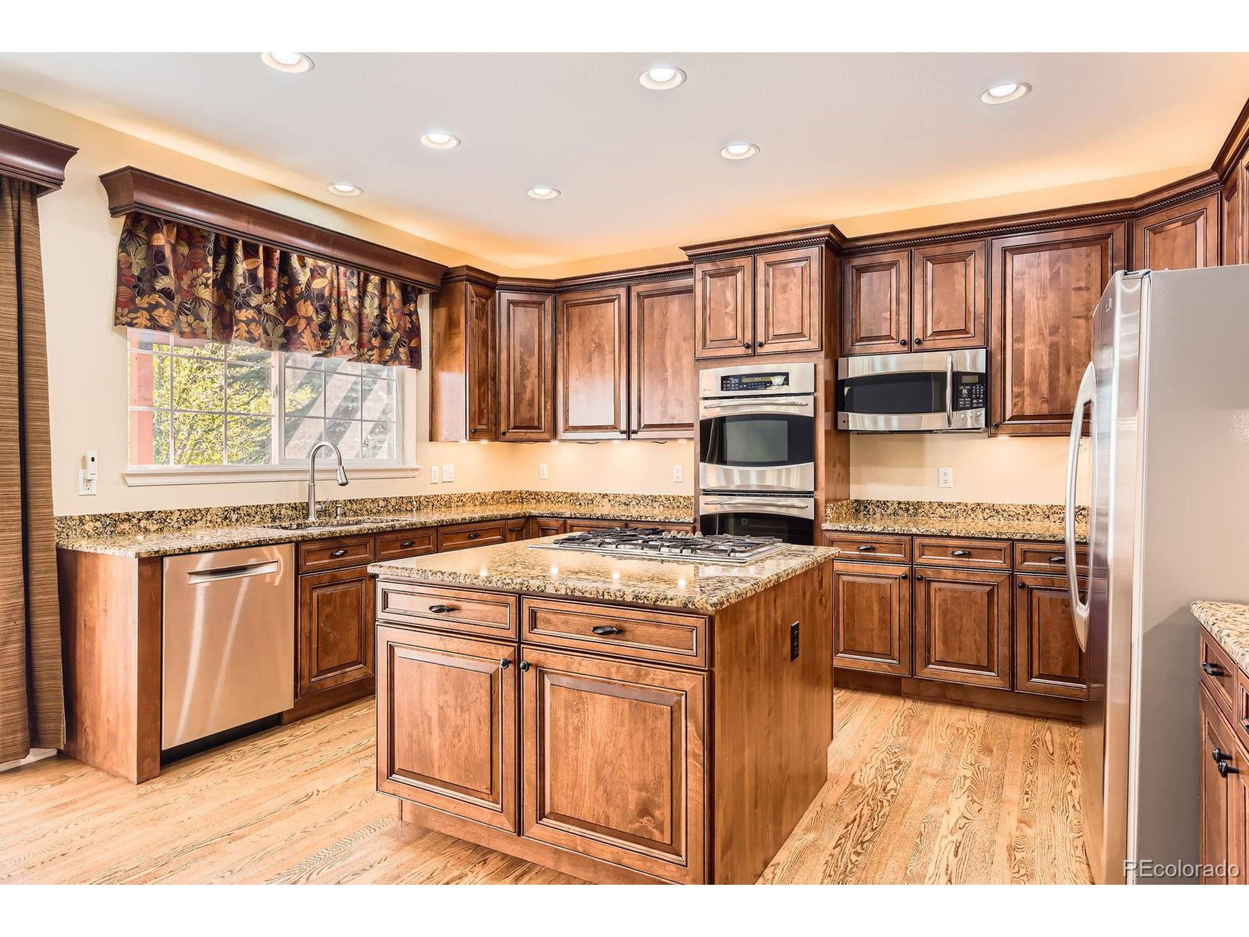 Highlands Ranch, CO 80129,9602 S Hackberry St