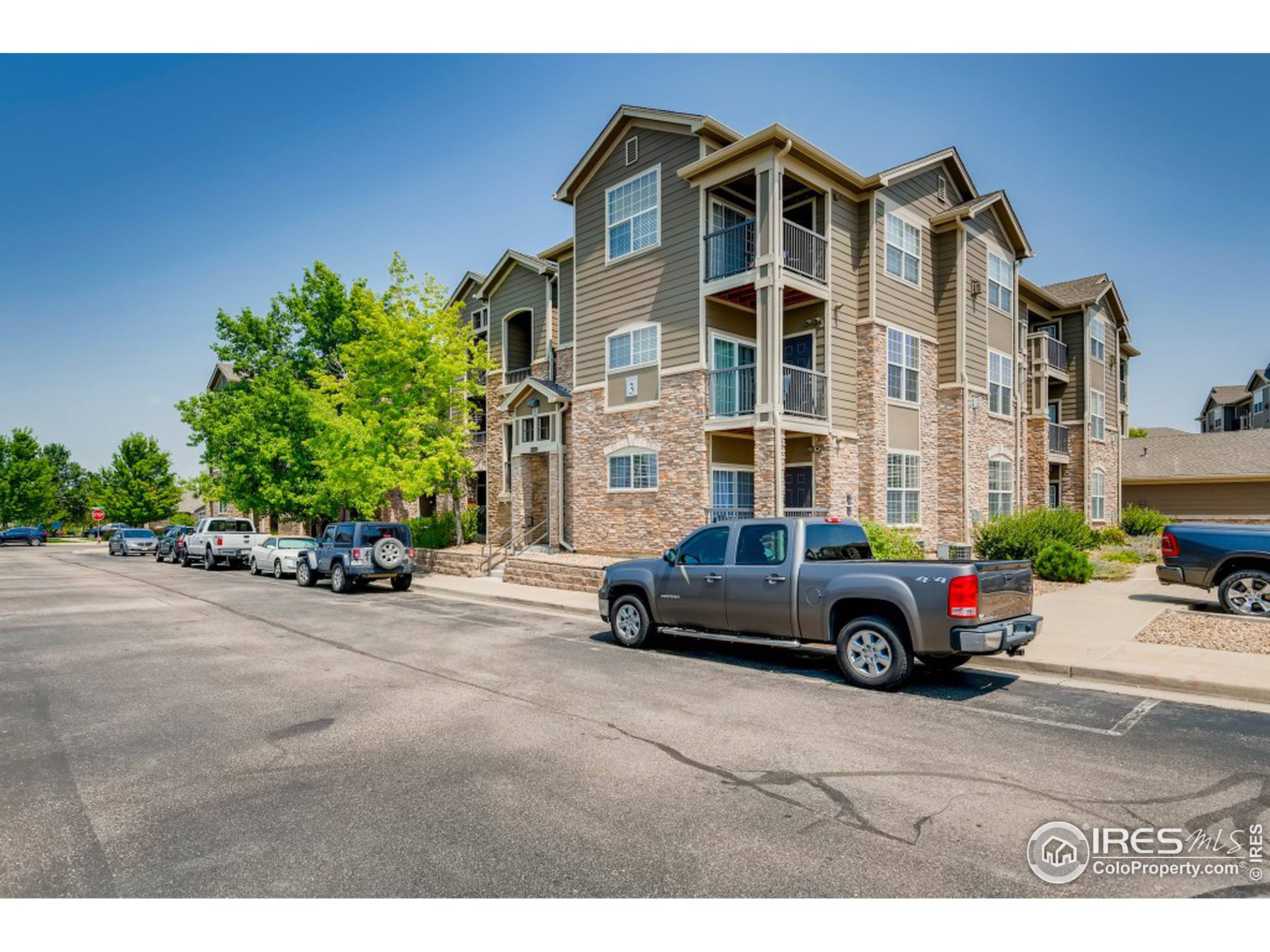 Erie, CO 80516,2855 Blue Sky Cir #3-304