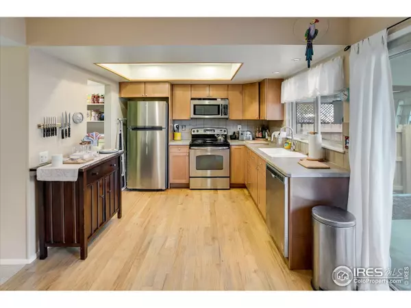 576 S Carr St, Lakewood, CO 80226