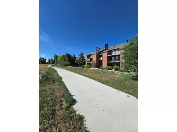 Littleton, CO 80123,4899 S Dudley St #4H