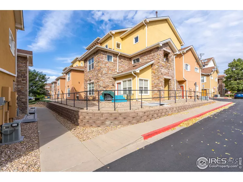 611 Lucca Dr, Evans, CO 80620