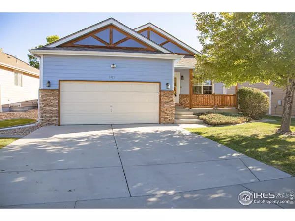 1371 Saginaw Pointe Dr, Windsor, CO 80550