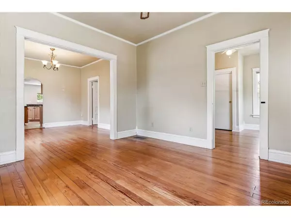 Littleton, CO 80120,5927 S Hill St