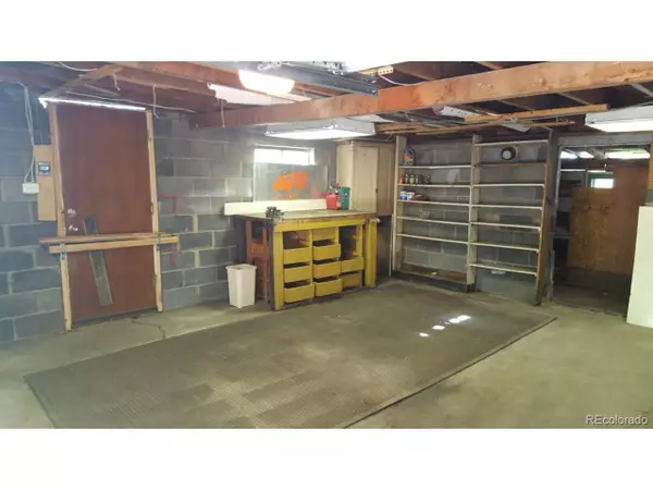 Lakewood, CO 80226,7170 W Mississippi Ave W